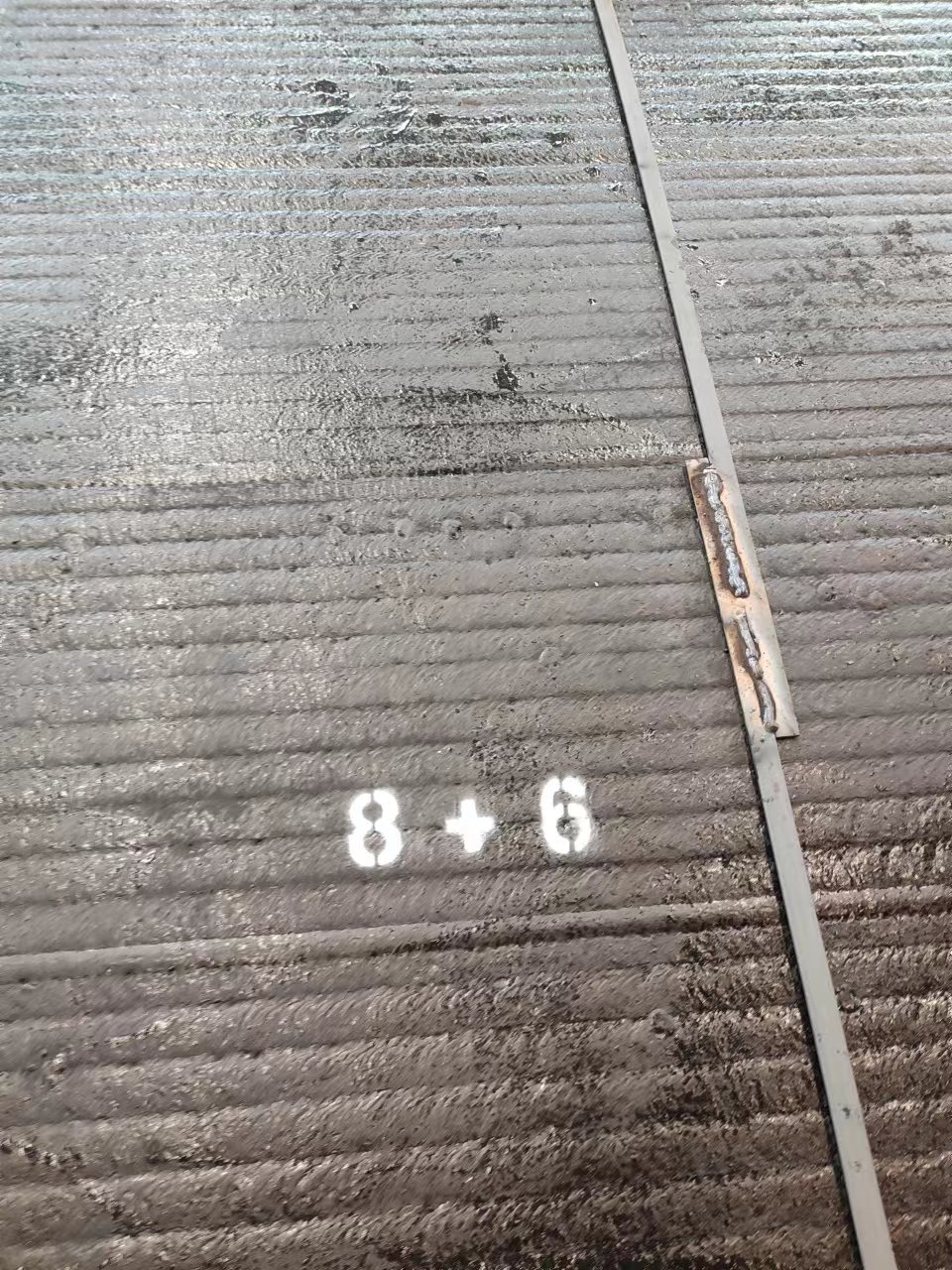 江西4+8+4耐磨板，双面焊耐磨板